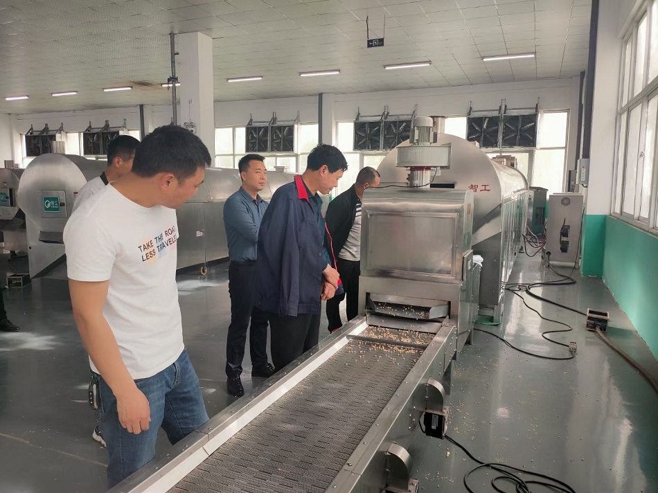 許昌智工炒貨機 許昌智工炒貨機